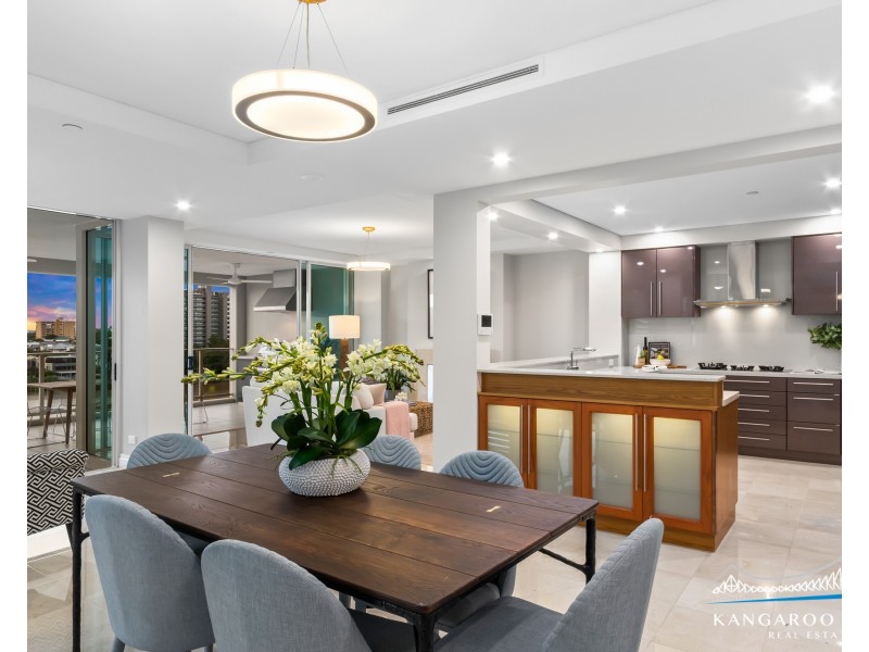 11E/39 Castlebar Street, Kangaroo Point QLD 4169