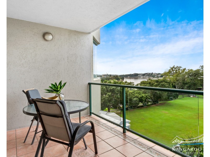 14/10 Park Avenue, Kangaroo Point QLD 4169