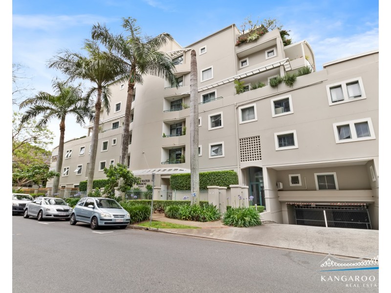 18/10 Goodwin Street, Kangaroo Point QLD 4169