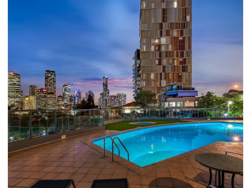 321 Main Street, Kangaroo Point QLD 4169