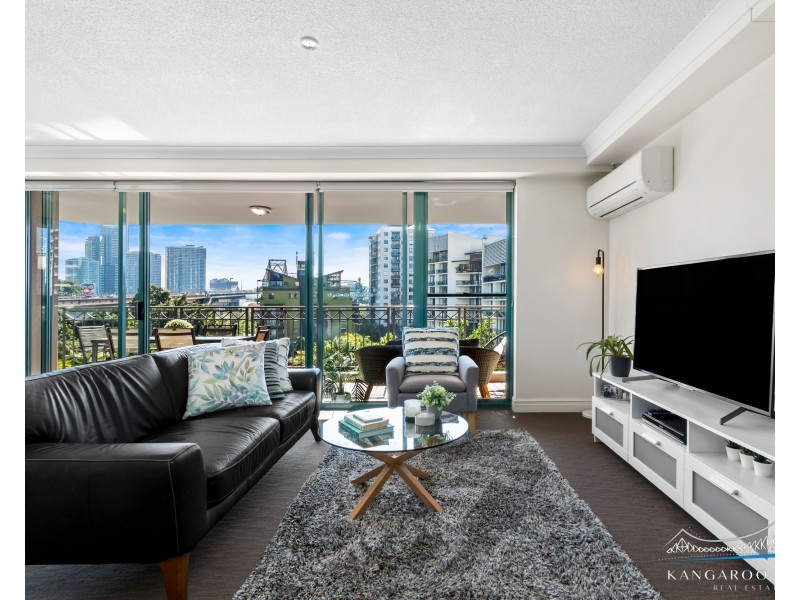 21/1 Goodwin Street, Kangaroo Point QLD 4169
