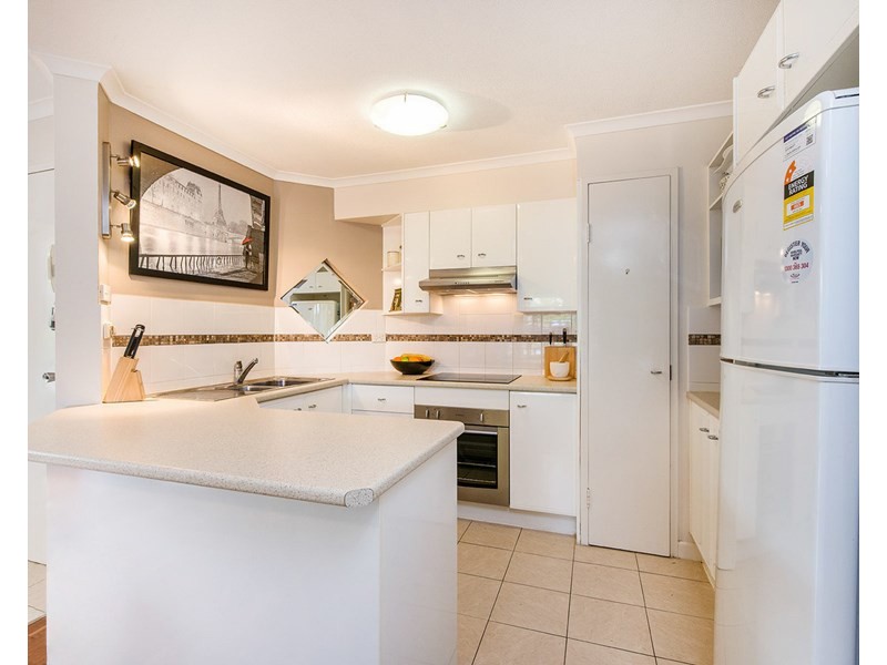 56 Thorn Street, Kangaroo Point QLD 4169