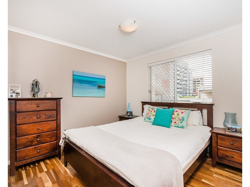 56 Thorn Street, Kangaroo Point QLD 4169