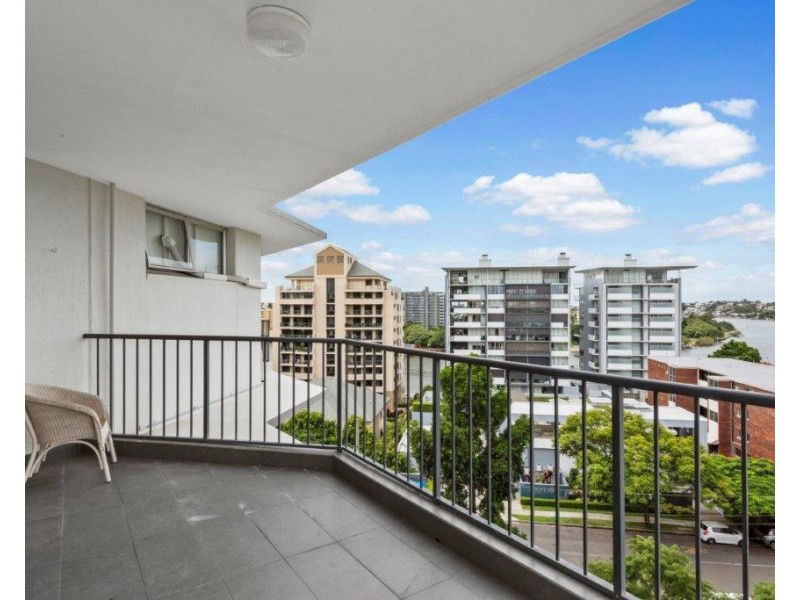 27/55 Thorn Street, Kangaroo Point QLD 4169