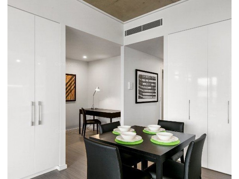 19 Anderson Street, Kangaroo Point QLD 4169