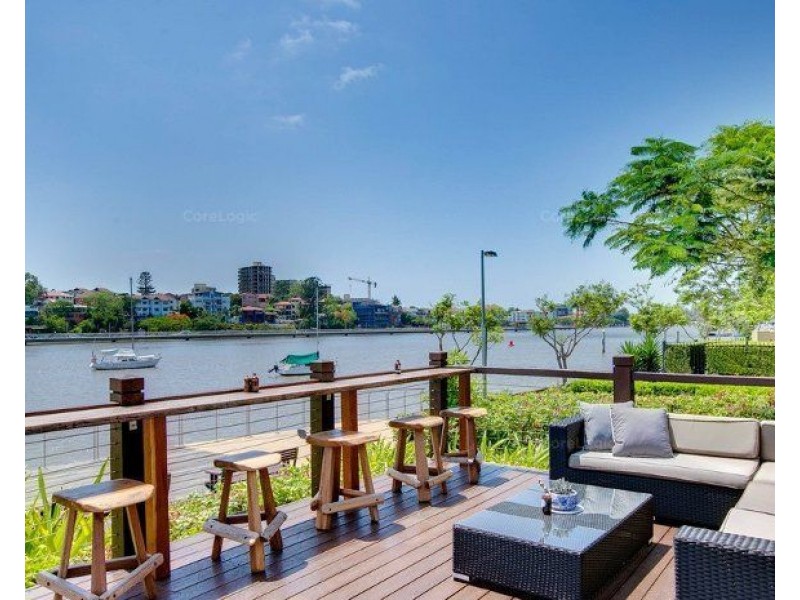 19 Anderson Street, Kangaroo Point QLD 4169