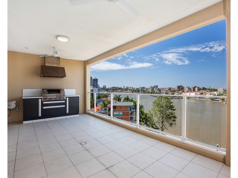 16N/39 Castlebar Street, Kangaroo Point QLD 4169
