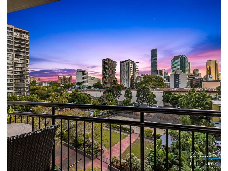 15 Goodwin Street, Kangaroo Point QLD 4169