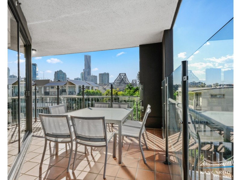 55 Baildon Street, Kangaroo Point QLD 4169