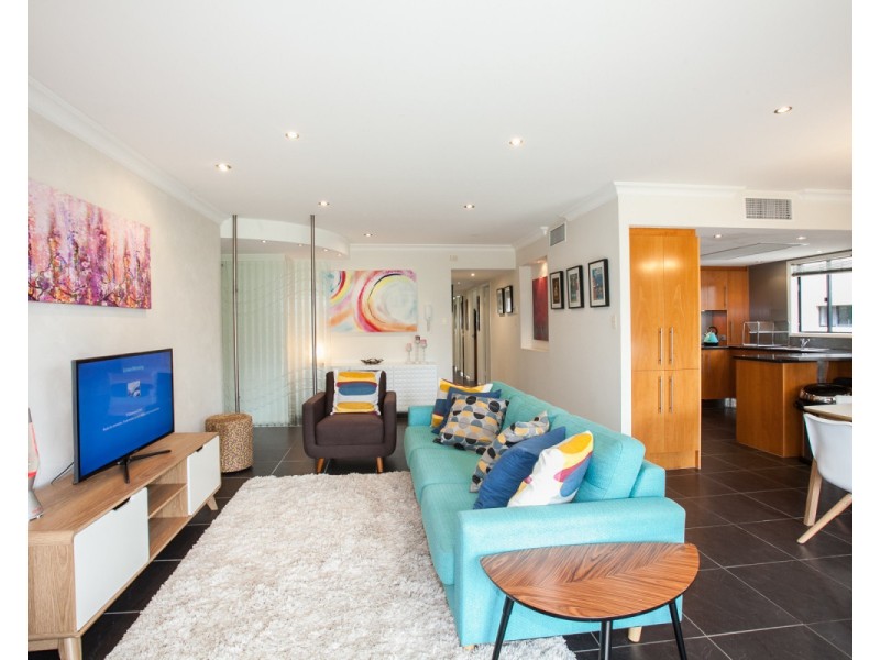 36 MacDonald Street, Kangaroo Point QLD 4169
