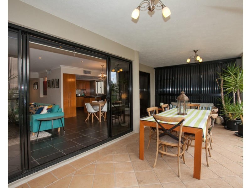 36 MacDonald Street, Kangaroo Point QLD 4169