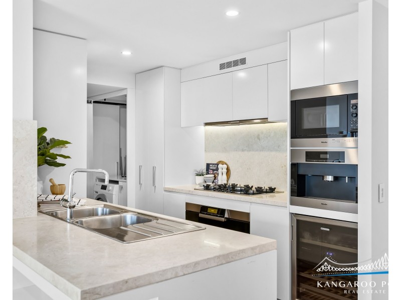 2605/25 Anderson Street, Kangaroo Point QLD 4169