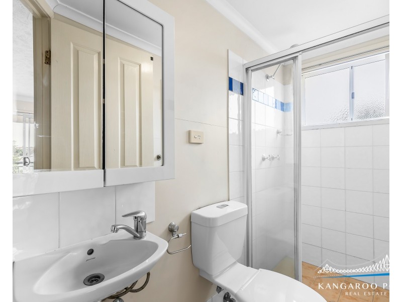 239 Shafston Avenue, Kangaroo Point QLD 4169