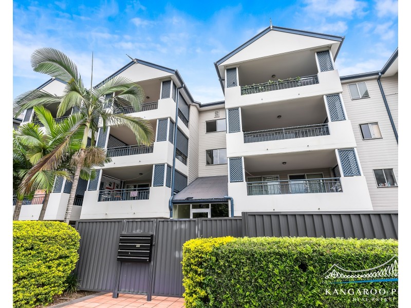 239 Shafston Avenue, Kangaroo Point QLD 4169