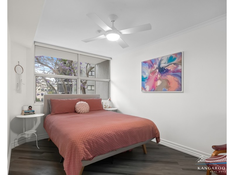 11/55 Thorn Street, Kangaroo Point QLD 4169
