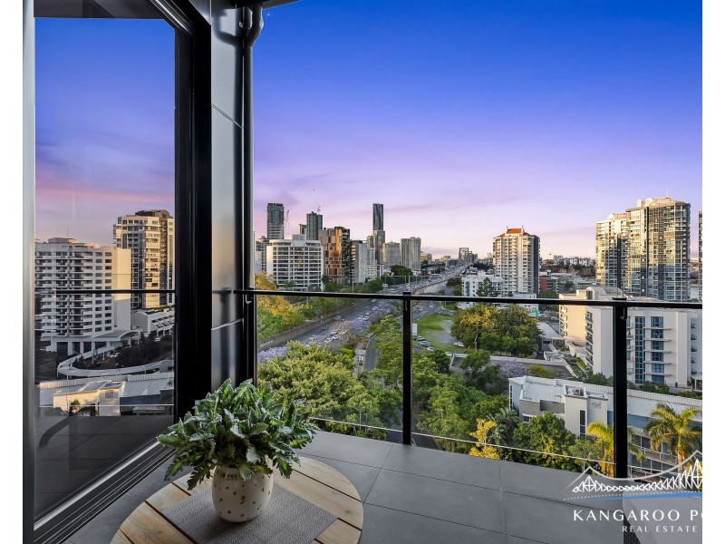 801/9 Lambert Street, Kangaroo Point QLD 4169