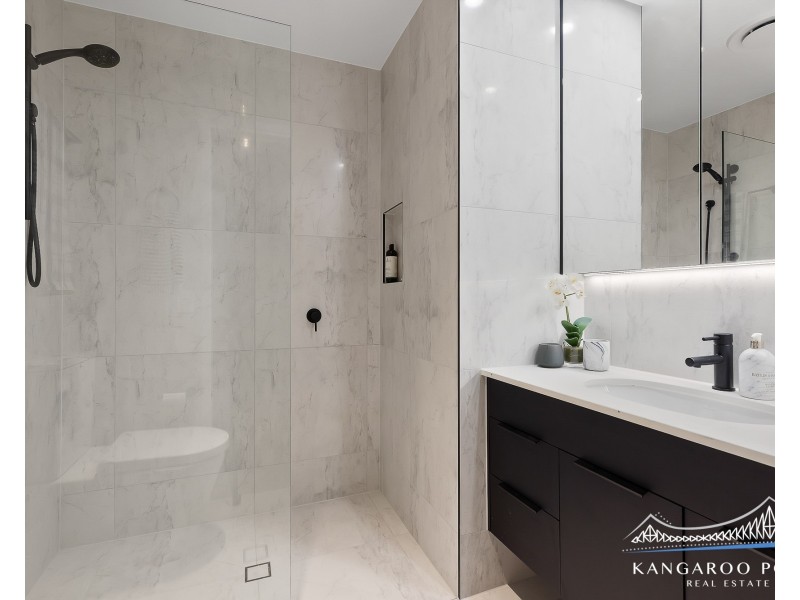 801/9 Lambert Street, Kangaroo Point QLD 4169