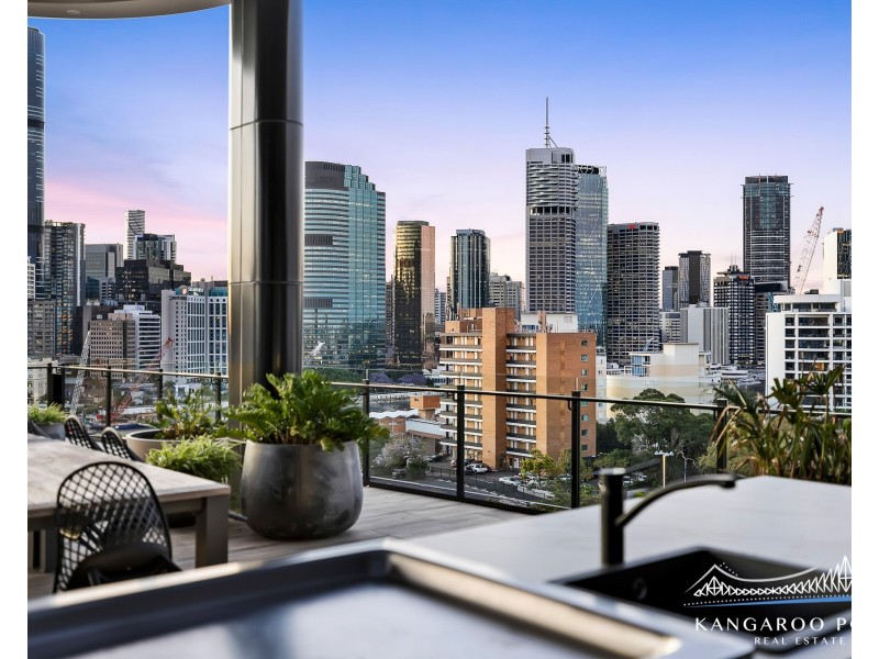 801/9 Lambert Street, Kangaroo Point QLD 4169