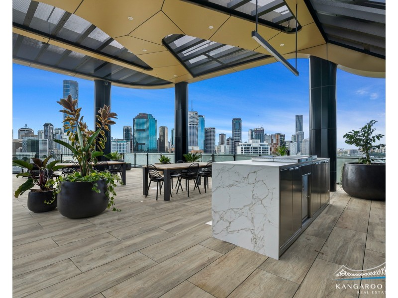 801/9 Lambert Street, Kangaroo Point QLD 4169
