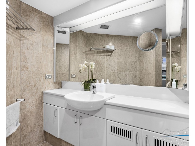 57 Lambert Street, Kangaroo Point QLD 4169