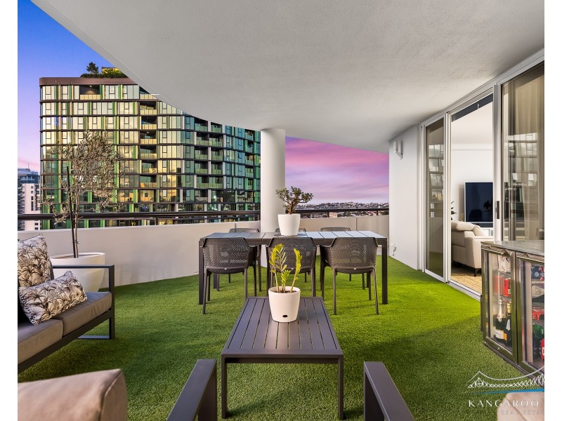 57 Lambert Street, Kangaroo Point QLD 4169