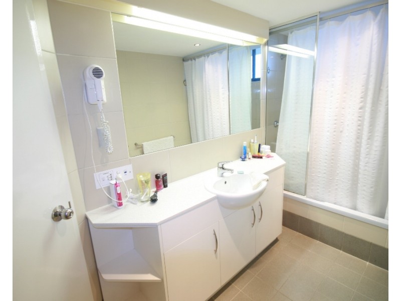 44 Ferry Street, Kangaroo Point QLD 4169