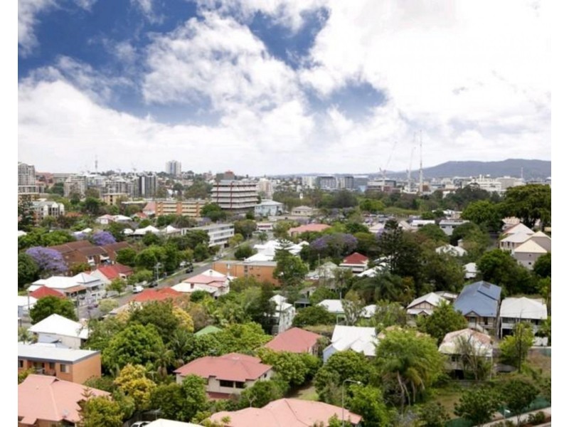 9 Castlebar Street, Kangaroo Point QLD 4169