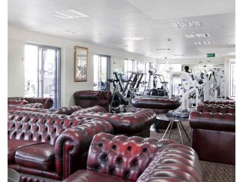 9 Castlebar Street, Kangaroo Point QLD 4169