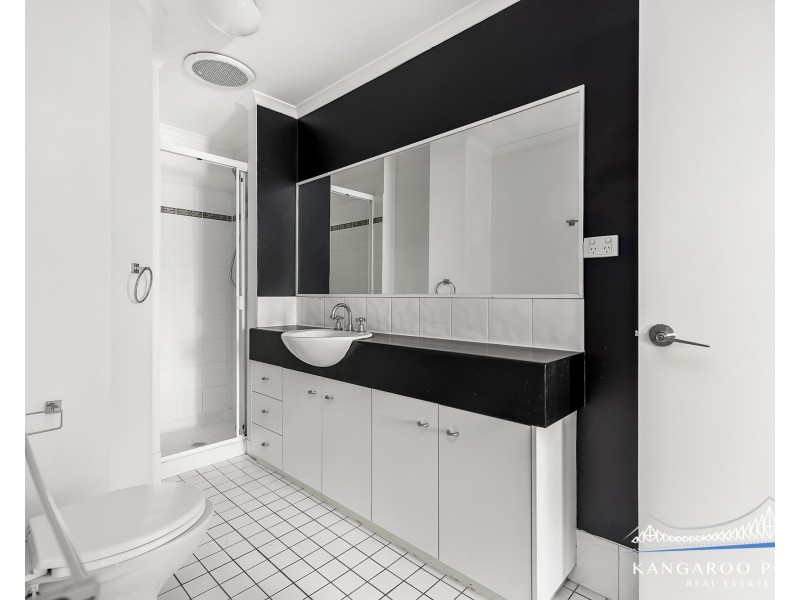 128 Bowen Street, Spring Hill QLD 4000