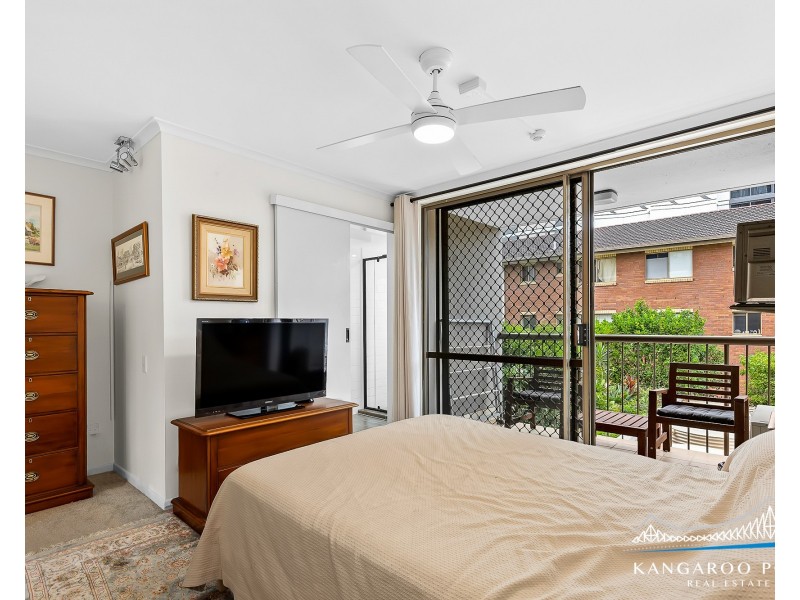 4/89 Thorn Street, Kangaroo Point QLD 4169