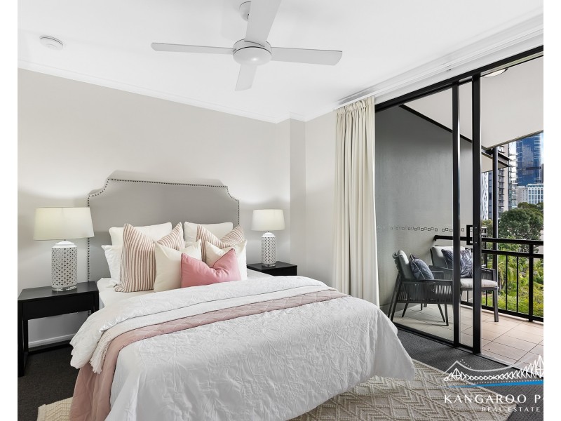 57/15 Goodwin Street, Kangaroo Point QLD 4169