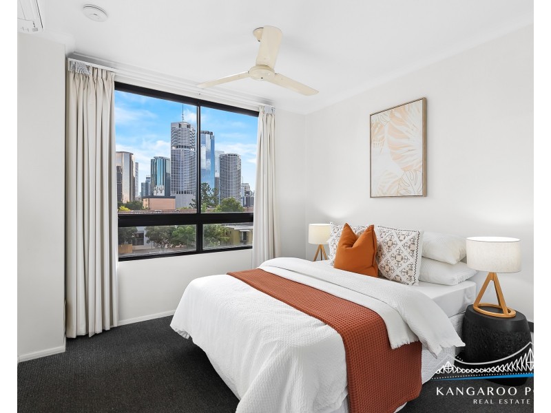 57/15 Goodwin Street, Kangaroo Point QLD 4169