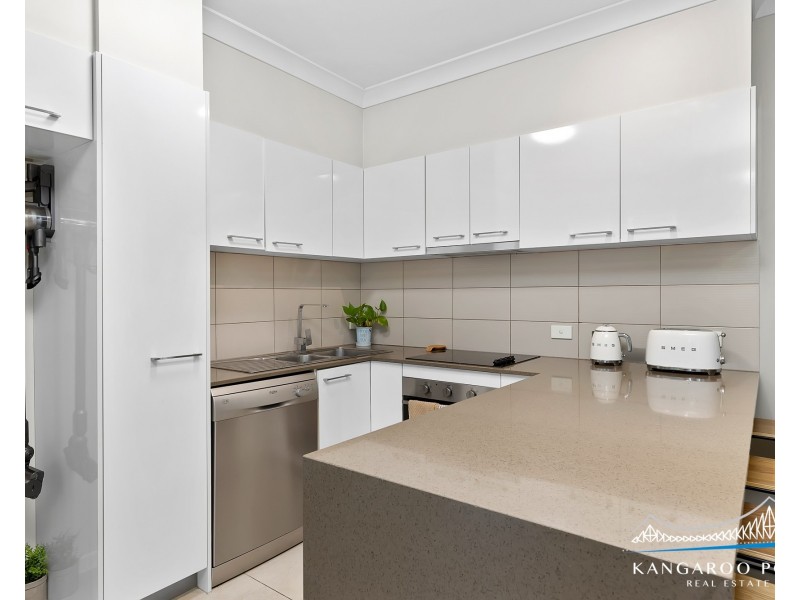 104/37 Connor Street, Kangaroo Point QLD 4169