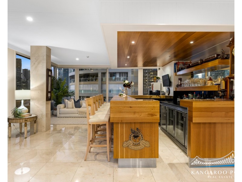 29/27 Pixley Street, Kangaroo Point QLD 4169