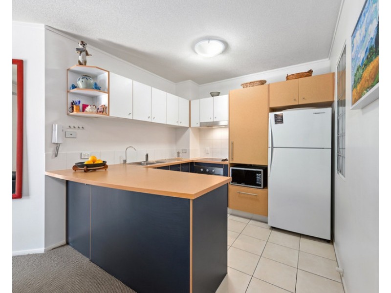 6/15 Goodwin Street, Kangaroo Point QLD 4169