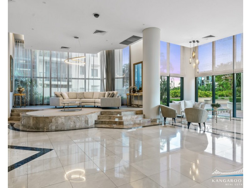 8 Goodwin Street, Kangaroo Point QLD 4169