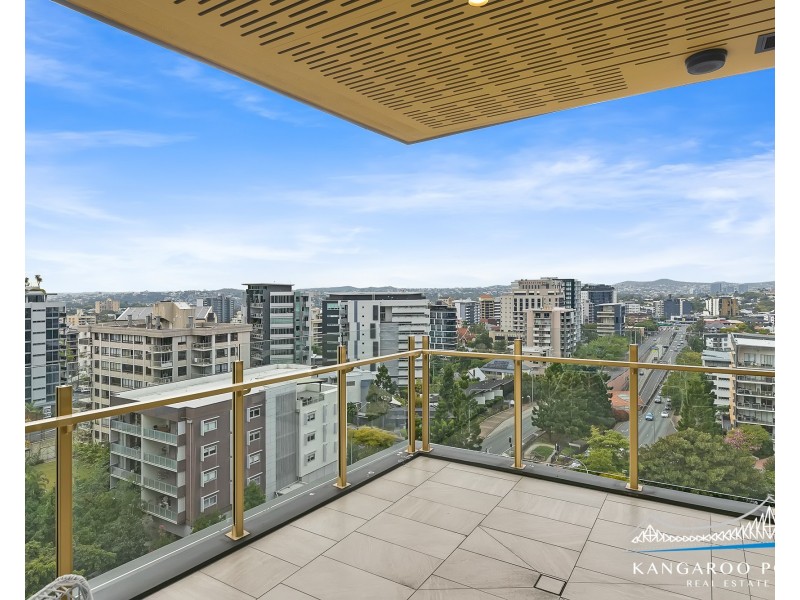 25 Shafston Avenue, Kangaroo Point QLD 4169