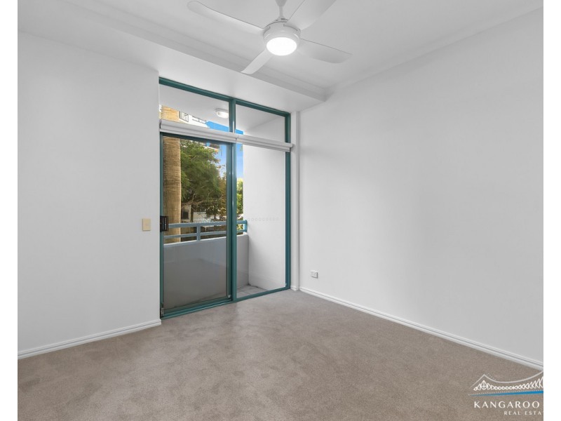 10 Goodwin Street, Kangaroo Point QLD 4169