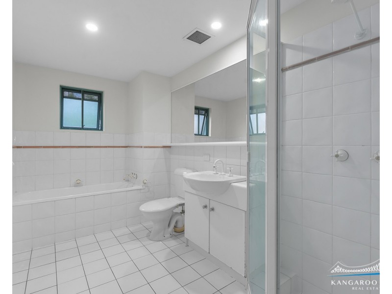 10 Goodwin Street, Kangaroo Point QLD 4169
