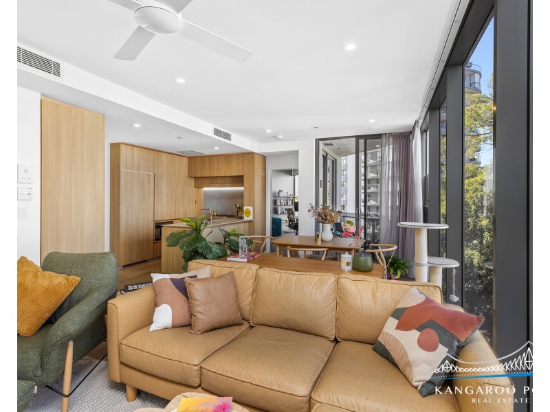 66 Lambert Street, Kangaroo Point QLD 4169