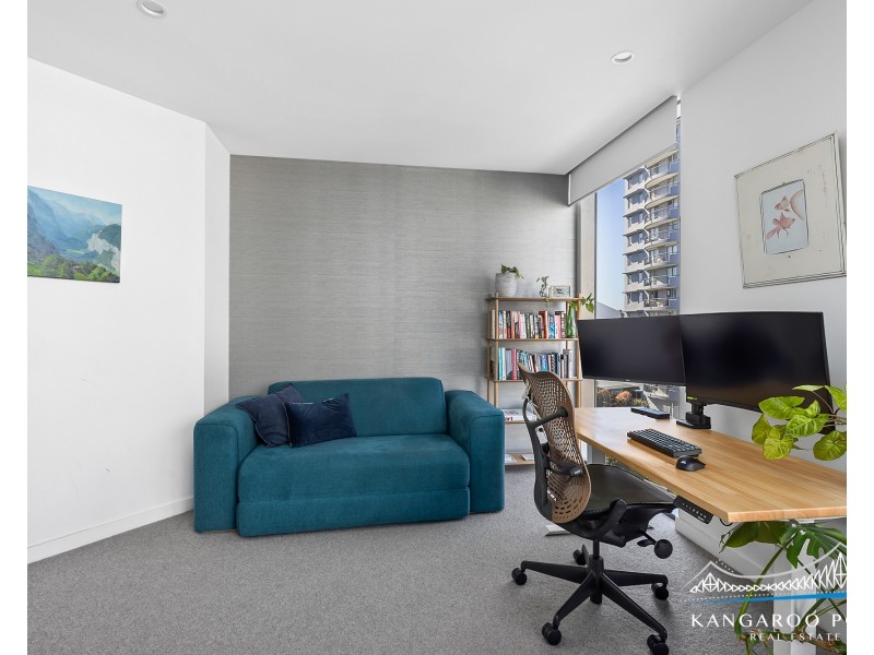 66 Lambert Street, Kangaroo Point QLD 4169