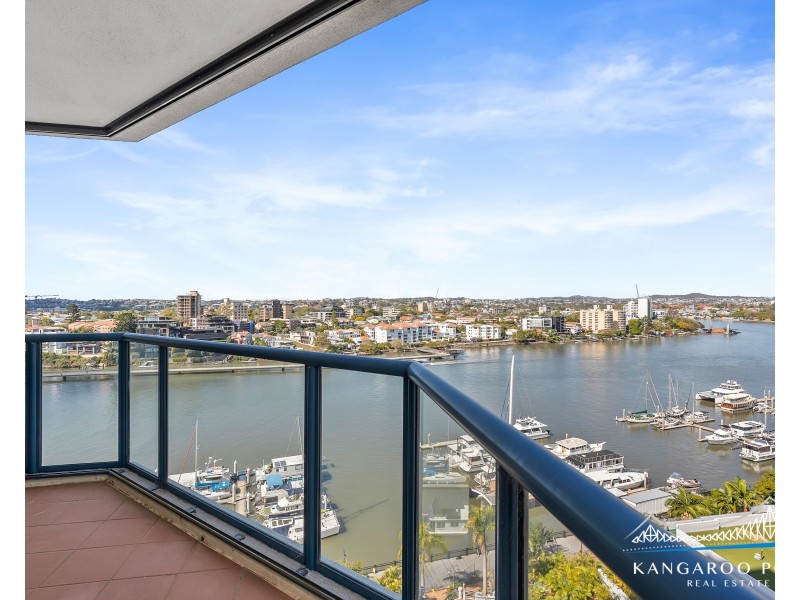 8 Goodwin Street, Kangaroo Point QLD 4169