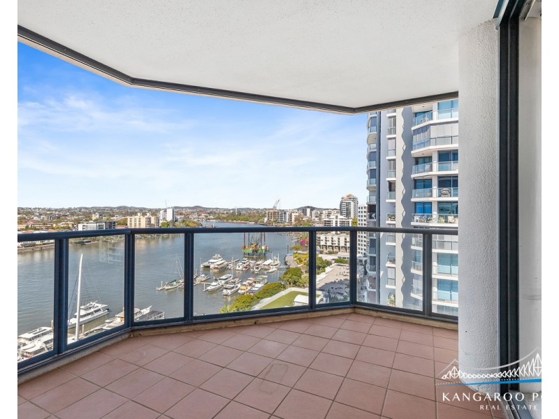 8 Goodwin Street, Kangaroo Point QLD 4169