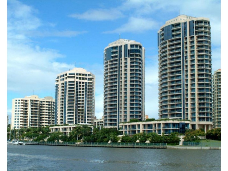 8 Goodwin Street, Kangaroo Point QLD 4169
