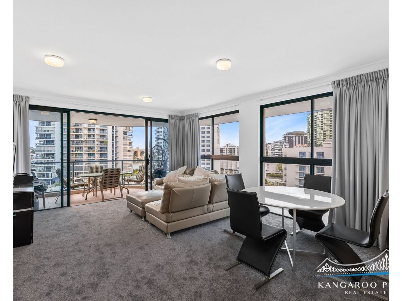 45/45 Deakin Street, Kangaroo Point QLD 4169