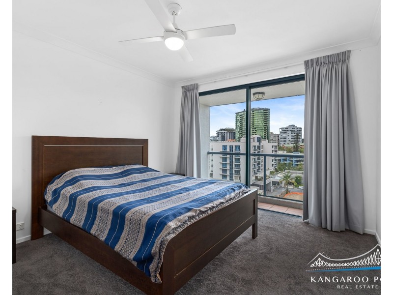 45/45 Deakin Street, Kangaroo Point QLD 4169
