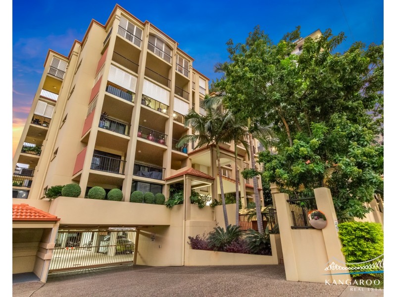 1/64 Lambert Street, Kangaroo Point QLD 4169