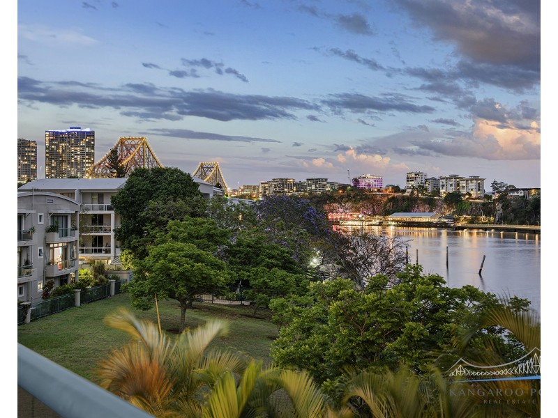 9/8 Goodwin Street, Kangaroo Point QLD 4169