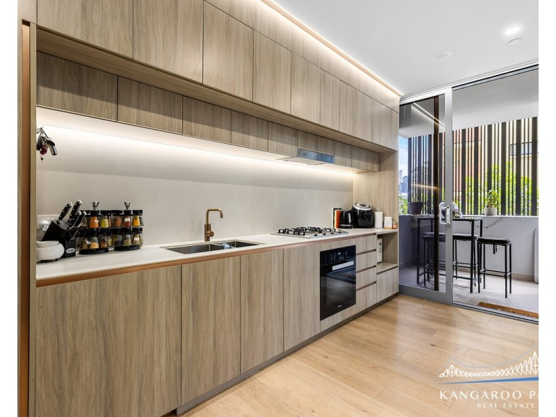 207/66 Lambert Street, Kangaroo Point QLD 4169