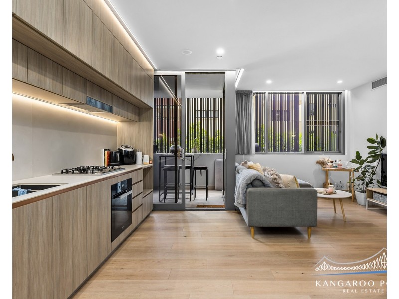207/66 Lambert Street, Kangaroo Point QLD 4169
